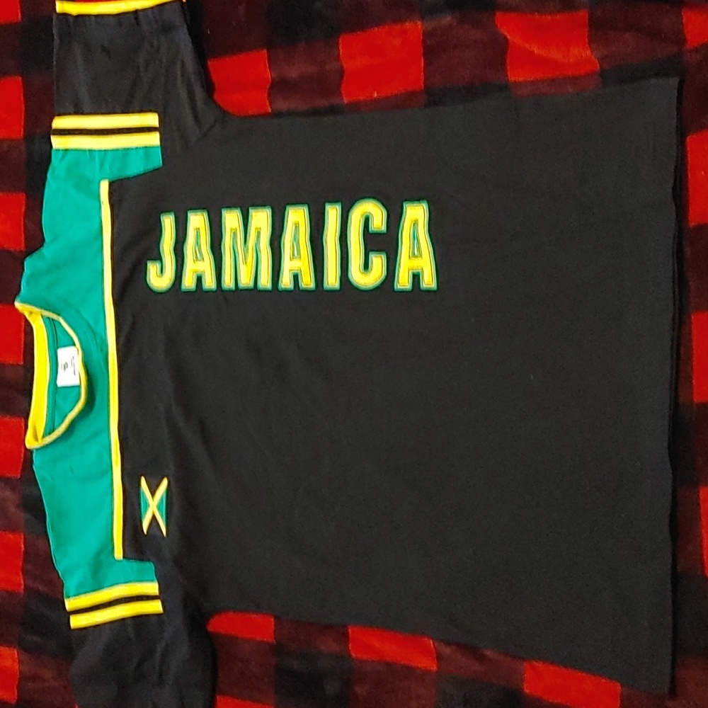 3/$40 LMS Jamaica Tshirt